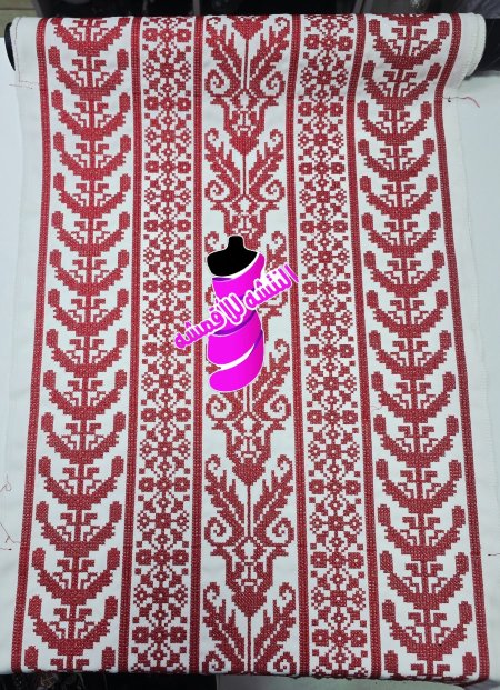 تطريز تراثي ابيض على احمر